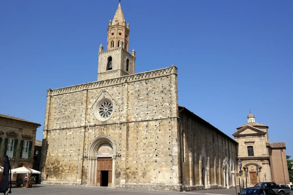 Atri, Duomo